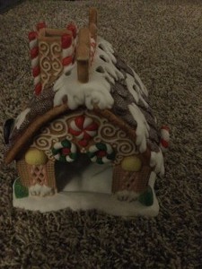 Partylite gingerbread house