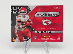 2020 Clyde Edwards-Helaire Rookie Panini Spectra Building Blocks Patch  Memorabilia Football Card #15