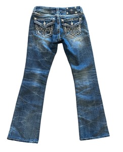 lot 80 image: Miss Me Jeans Womens 27 Blue Boot Cut
