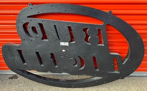 lot 82 image: BUD LIGHT NEON SIGN