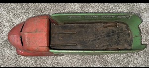 lot 122 image: BIG VINTAGE ALL METAL PRODUCTS WYANDOTTE TRUCK STREAMLINE DESIGN