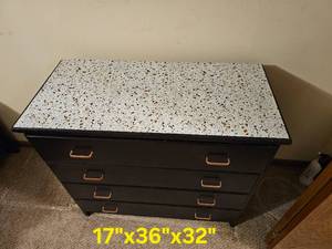 lot 62 image: Rugged Four Drawer Dresser