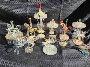 lot 79 image: Glass & Crystal Carousel Collection
