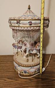 lot 81 image: Dazzling Carousel Table Lamp