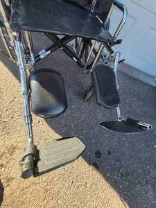 lot 117 image: Drive Medical Grade Wheelchair