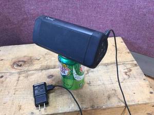 lot 31 image: Oontz Angle 3 Plug Shower Speaker