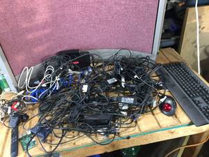 lot 80 image: Box of Misc ComputerElectronicsCords