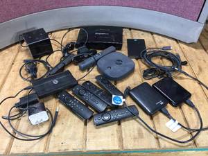 lot 84 image: Misc ComputerElectronicsRemotes
