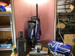 lot 87 image: Kirby AVALIR2 Vacuum Cleaner Set