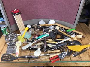 lot 91 image: Large Group Kitchen Utensils