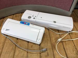 lot 94 image: Food SaverZiploc Vacuum Food Sealer Machines