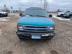 lot 15 image: 1995 Chevrolet S10