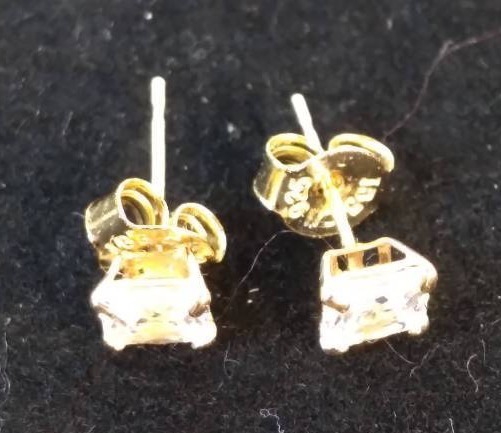 New Tiara 14K Gold Princess-Cut CZ Stud Earrings