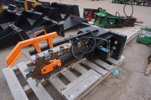 Brand New Universal Mount Bobcat Skid Loader Skid Steer Hydraulic Trencher Attachment