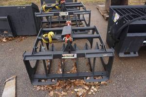 Brand New Made In America Universal Mount Bobcat Skid Loader Skid Steer 48 Root Grapple Bucket