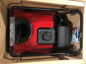 Toro Power Clear 721 E 21 in. 212 cc Single-Stage Self Propelled Electric Start Gas Snow Blower open box See Pictures