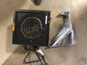 Dyna-Glo Pro 4,800-Watt 240-Volt Electric Garage Heater  Customer Returns See Pictures