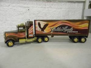 lot 34 image: VINTAGE NYLINT GOLDEN EAGLE EXPRESS 18 WHEELER-FREIGHTLINER - APPROX 25 LONG - USA - AWESOME PIECE - SEE PICTURES