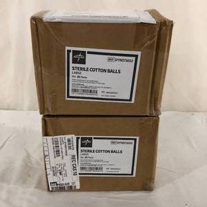 lot 56 image: 2 Cases (25 packs each) NEW Medline DYND73032 Sterile Highly Absorbent 100% Bleached Pure White Cotton Balls - Large