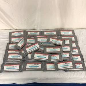 lot 63 image: Lot of 45 NEW AloeTouch 8 x 8 PROJECT Hypoallergenic Fragrance Free Skin Protectant Cloths - Contains&nbsp3.2% dimethicone, a skin protectant active ingredient that helps protect delicate skin