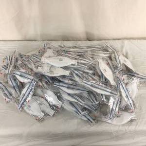 lot 97 image: Lot of 400 NEW 3M Aura 9205 N95 Disposable Particulate Respirator Face Masks