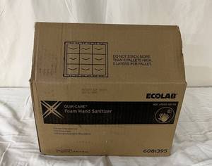 lot 105 image: 1 Case (8-1000mL bottles) ECOLAB&nbsp6081395 Fragrance Free Quik Care Moisturizing Gel Waterless Animicrobial Hand Sanitizer - Expiration 1123