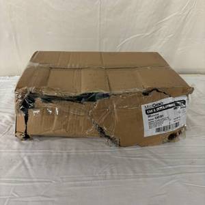 lot 212 image: 1 Case (50 each) NEW MediChoice EAR301 1-Ounce Sterile Infant Pediatric Ear & Ulcer Syringe - Green - Expiration 128 (damaged box)