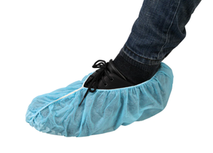lot 37 image: 2 Cases (300 each per case) NEW Work Force WF Highly Water Resistant Shoe Covers PPB-SCNS-XL 18 x 6.5 - Elastic Opening, Non-Skid Low Rise Treads - Size XL Blue 