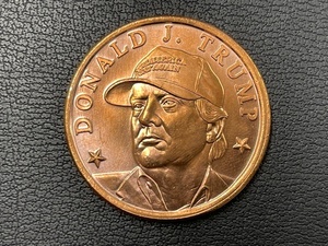 1 Ounce .999 Fine Copper Round Donald J. Trump