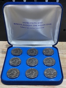 Susan B. Anthony Dollar Collector Set Brilliant Uncirculated