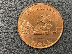 1 Ounce .999 Fine Copper Round Trumps Wall