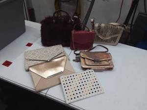 7 purses and handbags