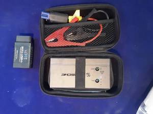 Jump pack and Wi-Fi USB ODB2 diagnostic interface