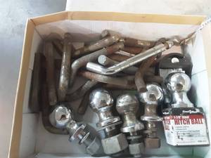 Hitch pins and balls