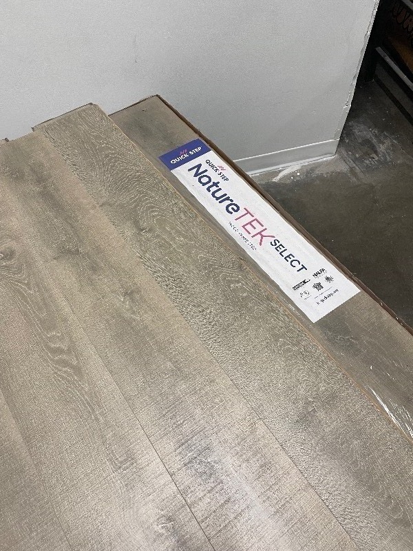 lot 112 image: 389 SF of Premium QuickStep Laminate Flooring - Anderson Oak - LR