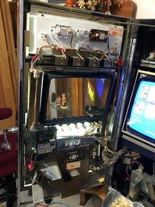 lot 46 image: Jokers Wild 25 Cent Slot Machine