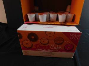 lot 116 image: Donut Cafe Keurig Pods