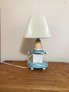 lot 91 image: Humpty Dumpty Lamp