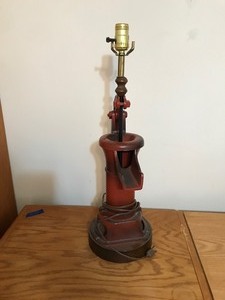 lot 92 image: Cast Iron Hand Water Pump Lamp
