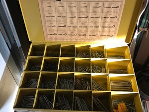 lot 99 image: 4 Drawer Organizer with Contents