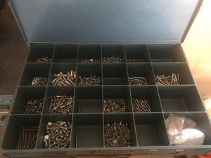 lot 313 image: 4 Drawer Organizer with Contents