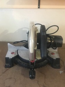 lot 359 image: Pro Tech 7207 10 Miter Saw