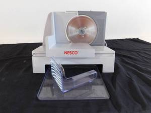 lot 408 image: Nesco Slicer