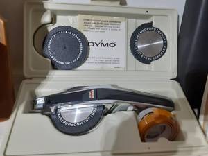 lot 198 image: Box of office supplies