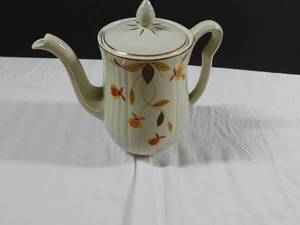 lot 285 image: Hall Jewel Tea Coffee Server