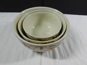 lot 286 image: Hall Jewel Tea Bowls
