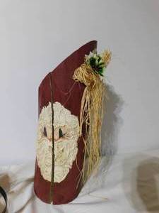 lot 217 image: 3 Christmas Decorative Items