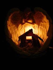 lot 567 image: Sculptured Angel Nightlight
