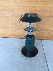 lot 531 image: Propane Coleman Lantern