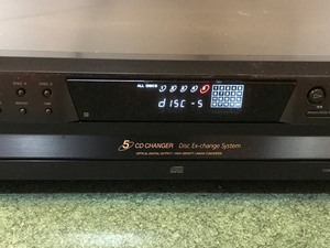 lot 537 image: Scott Stero Auto Reverse Dual Cassette Deck Model DD700 with Remote